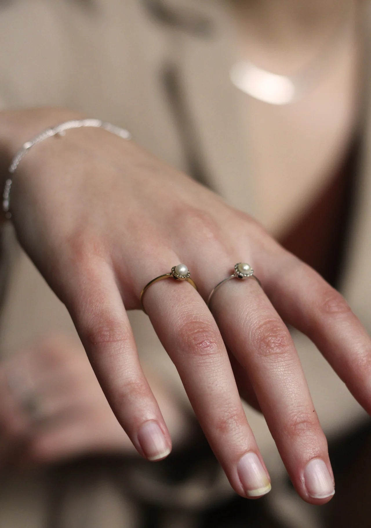 Brass ring pearl