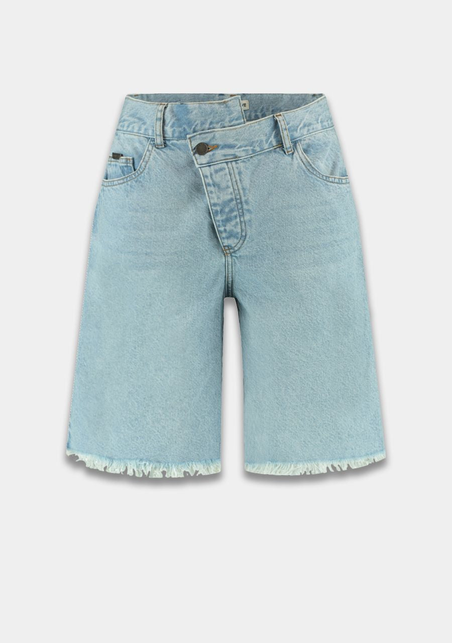 short dionne