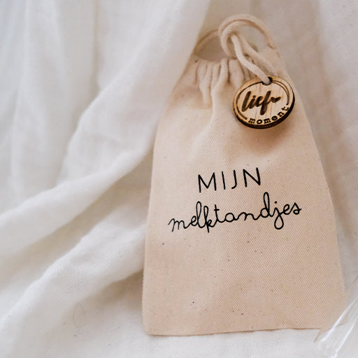 bewaarzak & houten doosje mijn melktandjes