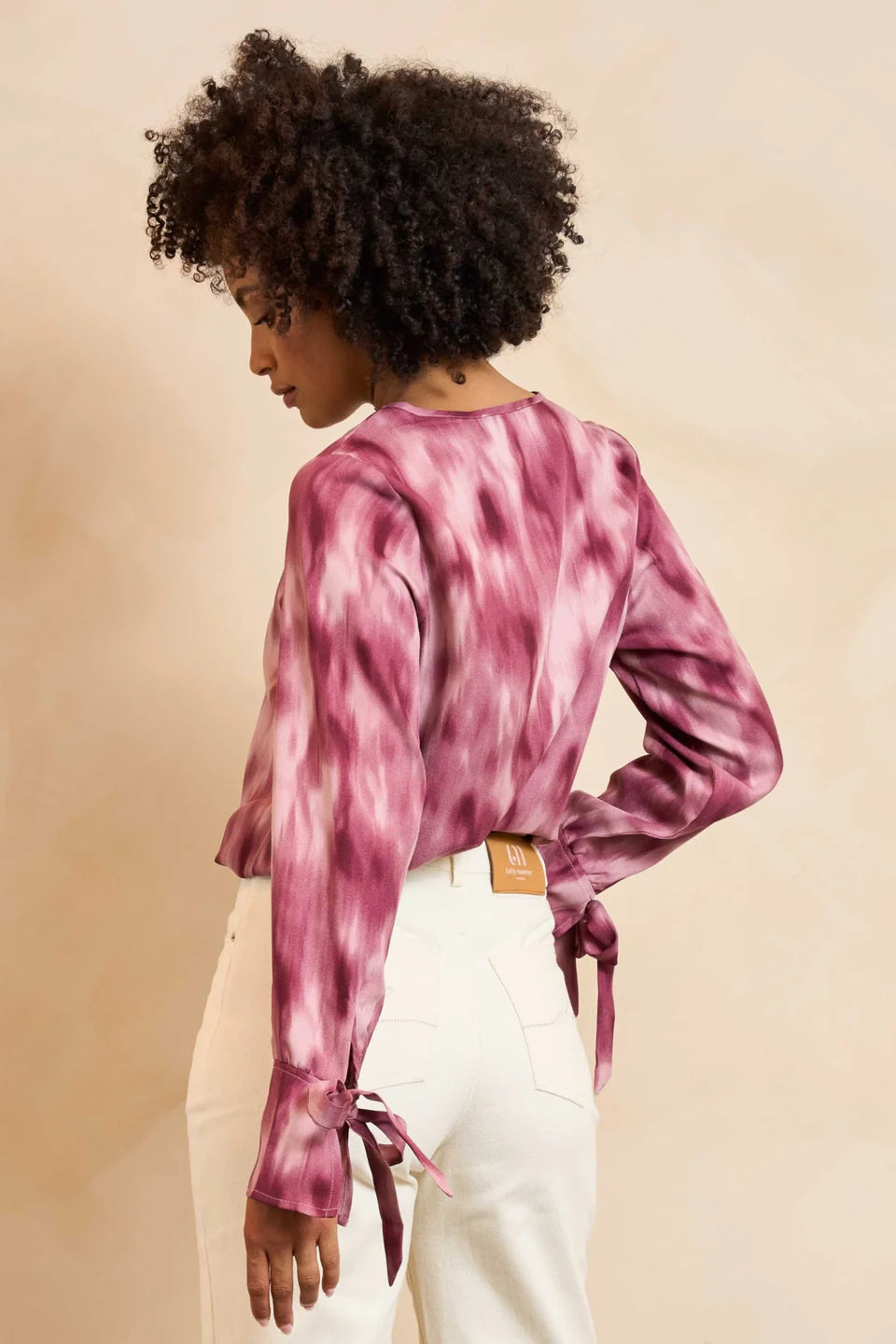 blouse lora